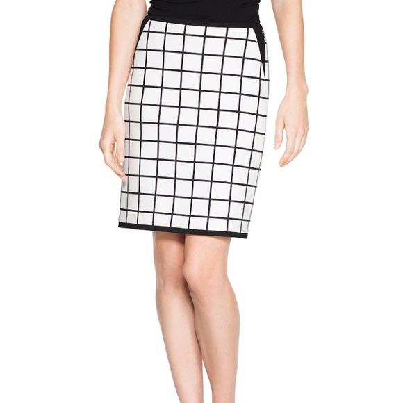 White House Black Market Dresses & Skirts - Like New! WHBM Windowpane Pencil Skirt White House Black Market Dresses & Skirts - Like New! WHBM Windowpane Pencil Skirt